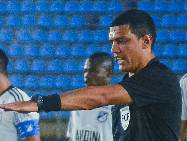 Luis Gabriel Matorel (der.)