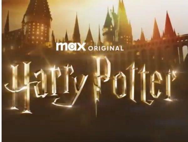 Se rumorea que J.K. Rowling es transfobica por todas sus declaraciones hacia esta comunidad.