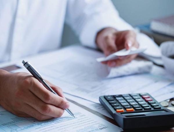 ¿Si estás sin trabajo debes pagar impuestos? Esto dice la ley sobre este tema.