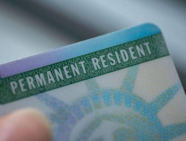 La residencia permanente en Estados Unidos se debe renovar cada 10 años.