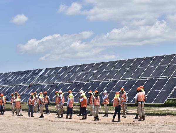 Parque Solar La Loma