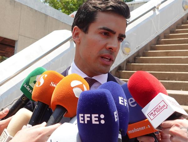 El abogado español, Juan Gonzalo Ospina, de la defensa de la familia de Edwin Arrieta.