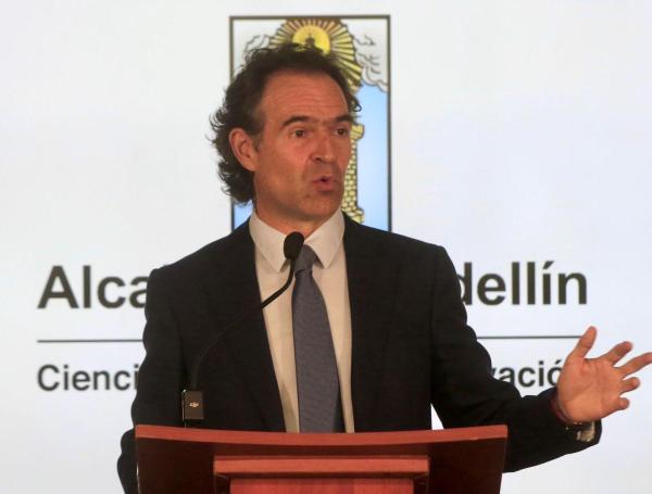 En rueda de prensa, el alcalde de Medellín, Federico Gutiérrez, reveló, al parecer, un tramado de corrupción con EPM en la administración anterior de Daniel Quintero.
