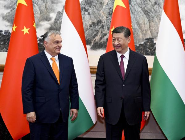 Viktor Orban y Xi Jinping durante un encuentro en Pekín.