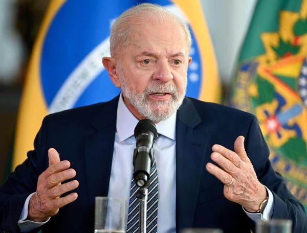 El presidente de Brasil, Luiz Inácio Lula da Silva, se expresó por primera vez este martes sobre la controversia en Venezuela por las elecciones presidenciales del domingo.