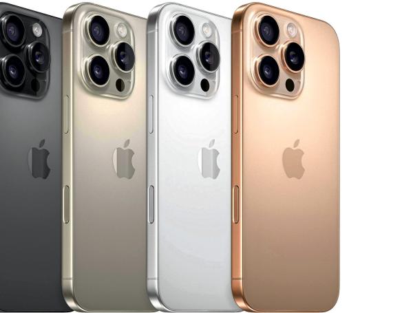 Los bordes de la pantalla del Pro Max (de 6, 9 pulgadas) son más delgados y estamos ante el teléfono más grande de la marca en este momento.
