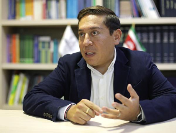 El gobernador del departamento de Boyacá, Carlos Andrés Amaya Rodríguez, presidente de la Federación Nacional de Departamentos.