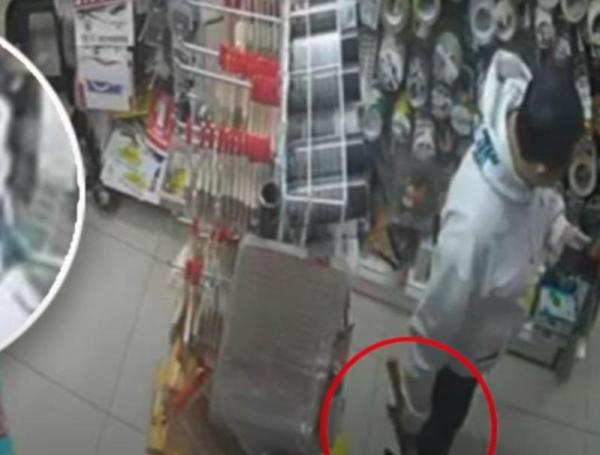 Colombiano fue captado comprando la maleta en Malta.