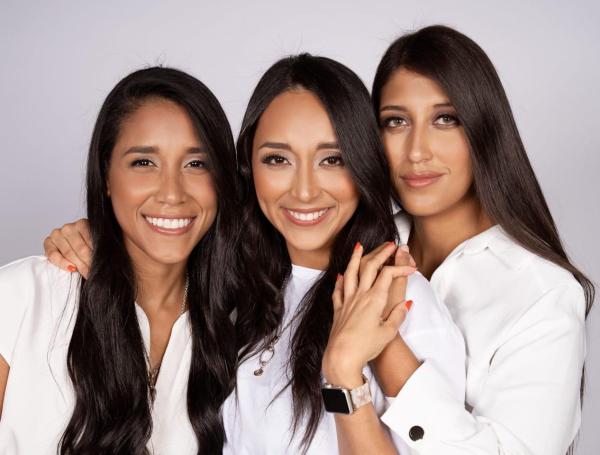Hermanas Carvajalino