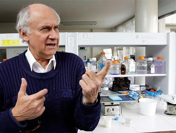 Manuel Elkin patarroyo