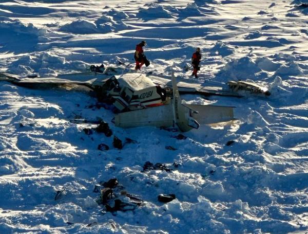 Avioneta con 10 personas se accidentó en Alaska, Estados Unidos.