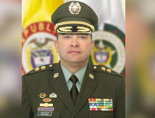 Policía