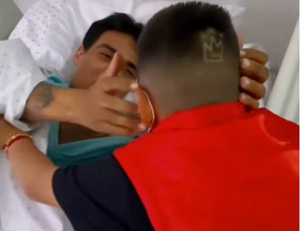 Exotic DJ se reencuentra con su hijo.