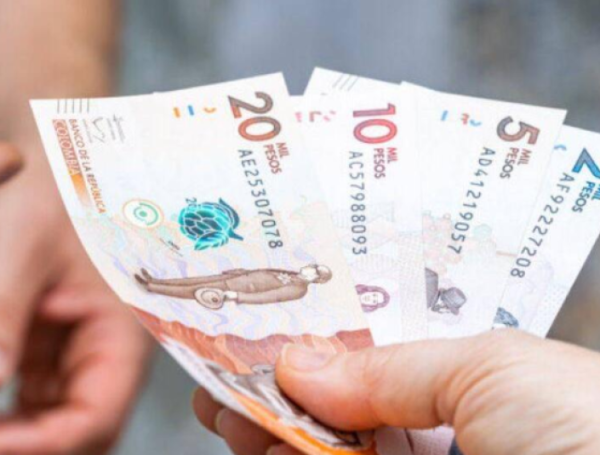 Dinero Colombiano