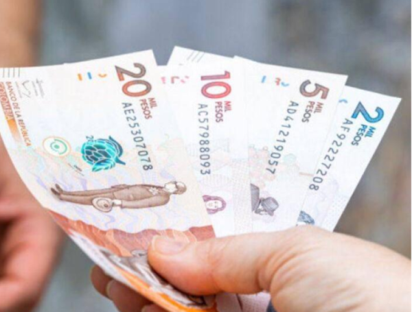 Dinero Colombiano