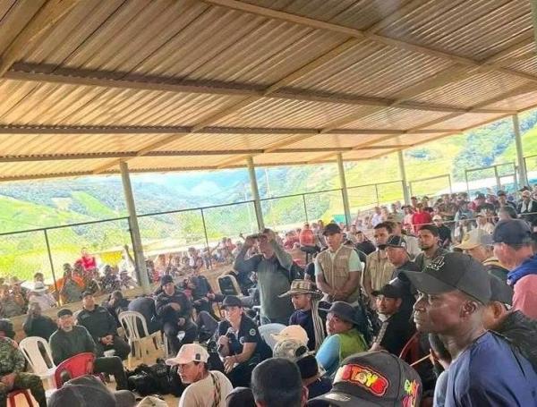 Policías secuestrados en El Plateado, Cauca.