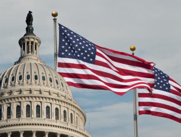 Latina regresa a su país de origen luego de vivir en Estados Unidos