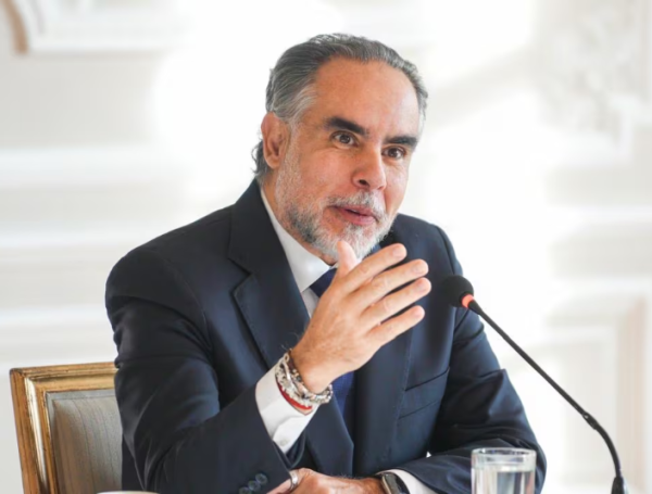 El ministro del Interior, Armando Benedetti