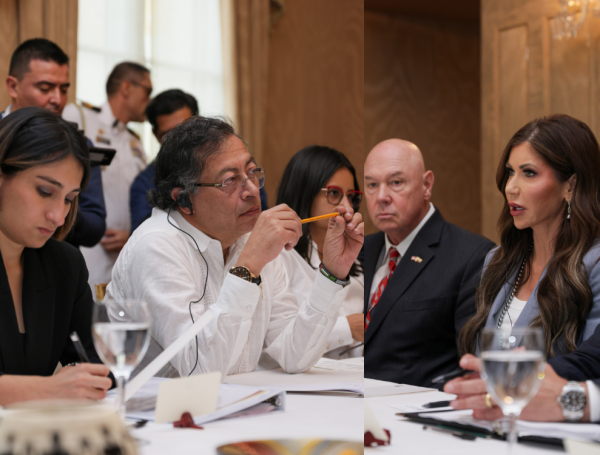 El presidente Gustavo Petro se reunió con Kristi Noem.