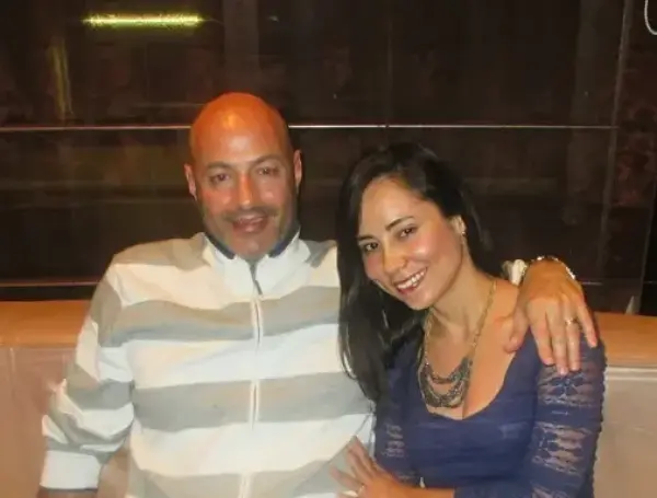 Exejecutivo de Bloomberg fue hallado muerto junto con su esposa e hija dentro de su casa en Carolina del Sur