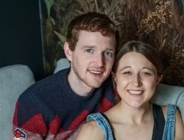 Cumplió su sueño de ser mamá, gracias a la donación de útero de su hermana.
