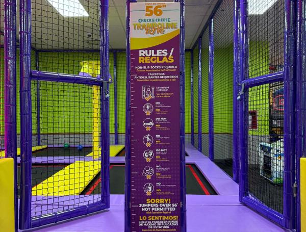 'Chuck E Chesse'