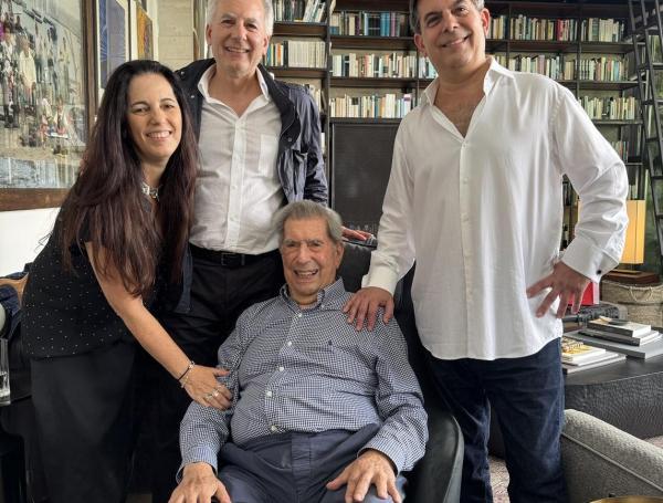 El escritor Mario Vargas Llosa, fotografiado el 28 de marzo de 2025.