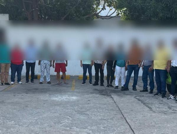 Policía