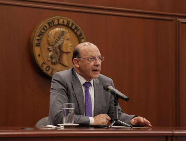 Ministro de Hacienda, Germán Ávila.