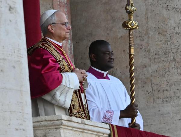 Nuevo papa Robert Francis Prevost