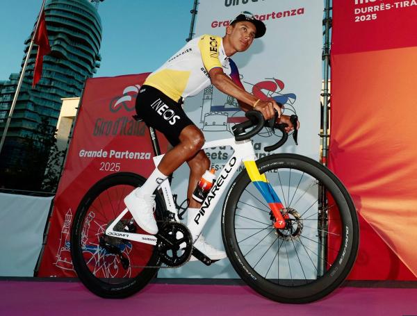 Egan Bernal y Primoz Roglic