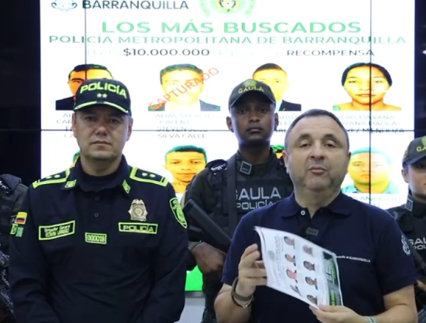 Policía