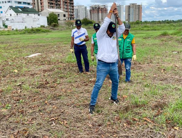 Distrito de Cartagena se toma predio de la Aerocivil