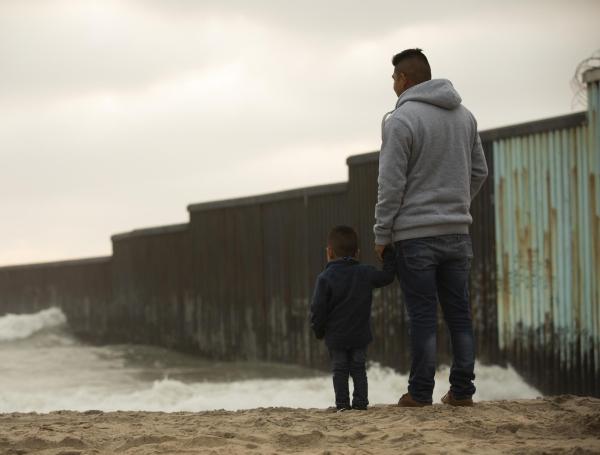 Migrantes latinos en Estados Unidos.