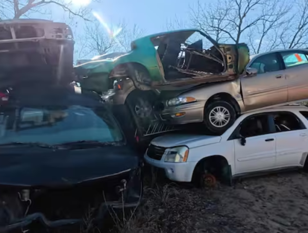 Cementerio de carros en Estados Unidos