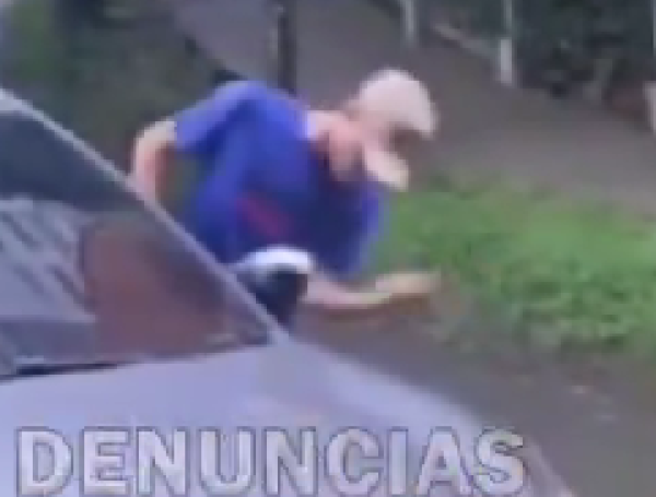Taxista agrede a conductora en Sabaneta.
