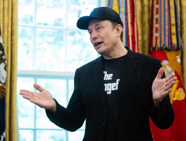 Elon  Musk