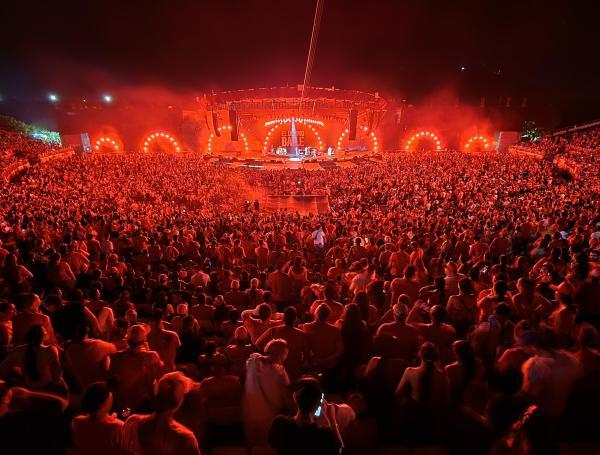 El primer concierto de El último baile