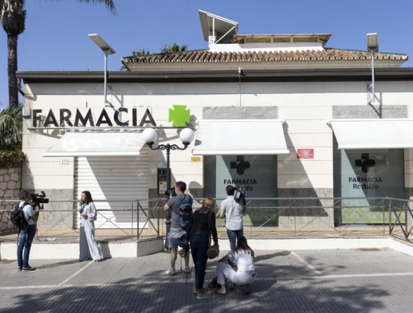 Robo en farmacia de España