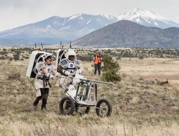 Entrenamientos del equipo de la Nasa para ir a la Luna en 2026