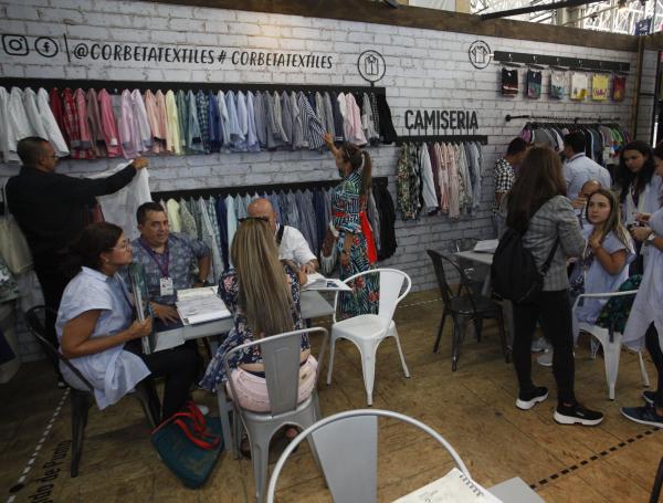 Más de 15.000 compradores y 584 marcas hacen parte de Colombiatex 2019