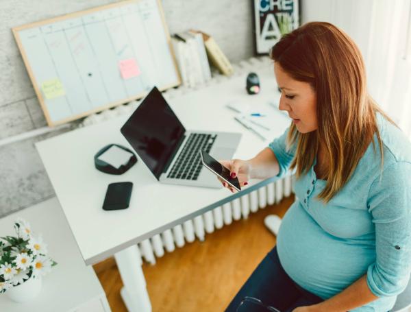 En promedio, las mujeres trabajan hasta 13 horas diarias, sumando el trabajo remunerado y el que no lo es.
