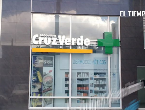 Droguería Cruz Verde.