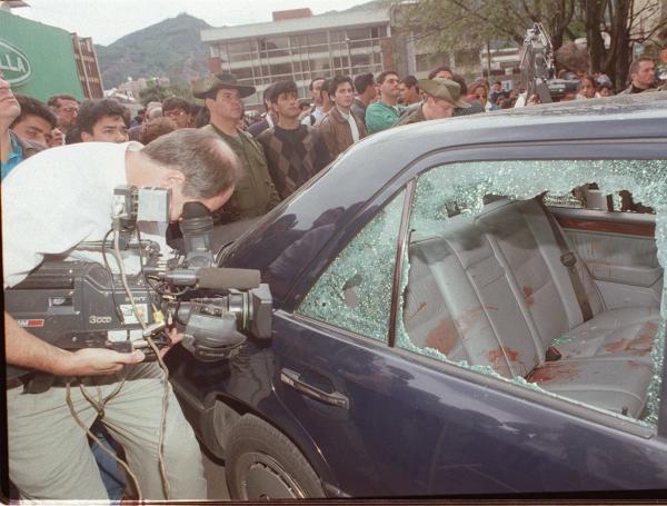 El crimen de Álvaro Gómez Hurtado ocurrió el 2 de noviembre de 1995, en Bogotá.