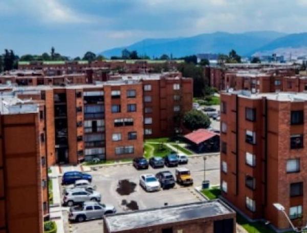 Administraciones también implementan nuevas medidas de prevención en estos espacios.