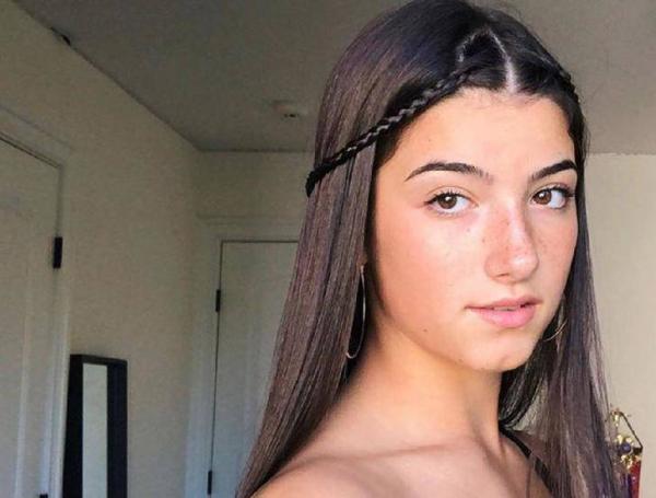 Charli D’Amelio se convirtió en una de las personas más famosas e influyentes del mundo en cuestión de meses.