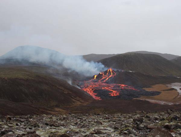 15 UTC del 19 de marzo en Geldingadalur, cerca de Fagradalsfjall en la península de Reykjanes. (Islandia)