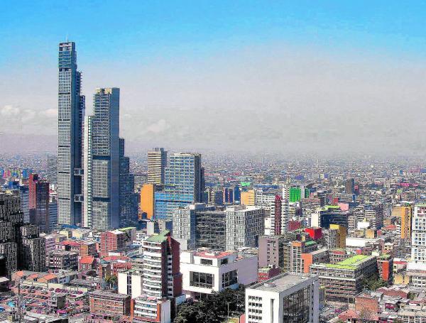 De acuerdo con la publicación británica, la capital ha recibido el 44% de la inversión extranjera que se ha hecho en Colombia. Panorámica Bogotá.