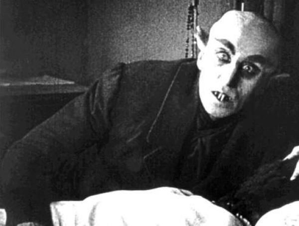  Una sinfonía del horror (1922)