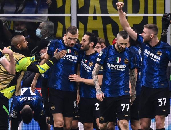 Inter de Milan y la celebración del triunfo en la Champions League.